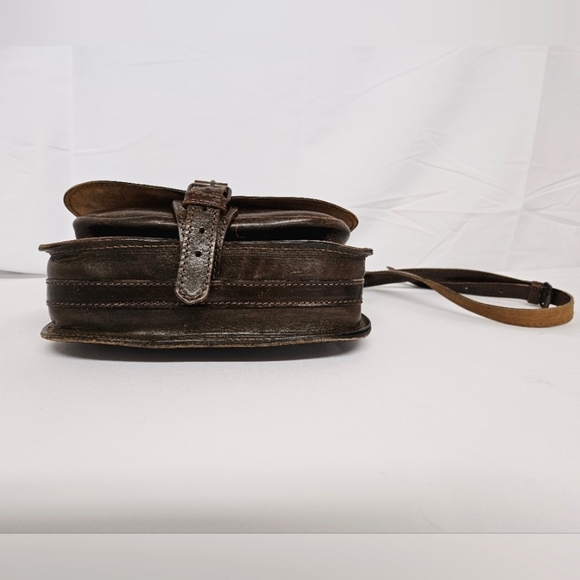 AZ Hand Tooled Leather Saddle Bag Crossbody Handbag In Walnut Brown - Picture 7 of 16